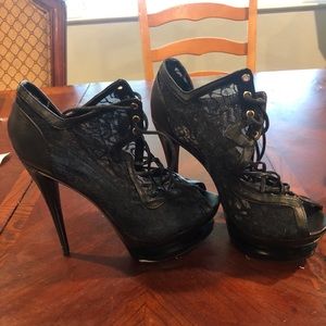JustFab Black lace Heel platform
